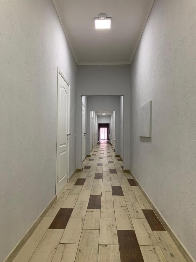 Good Rest Hostel Chemerivtsi ภายนอก รูปภาพ